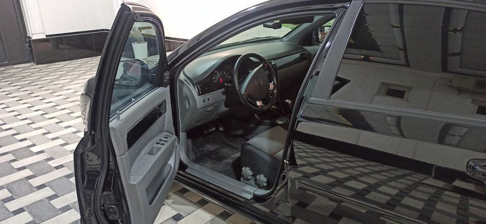 Chevrolet Lacetti / Gentra 2023