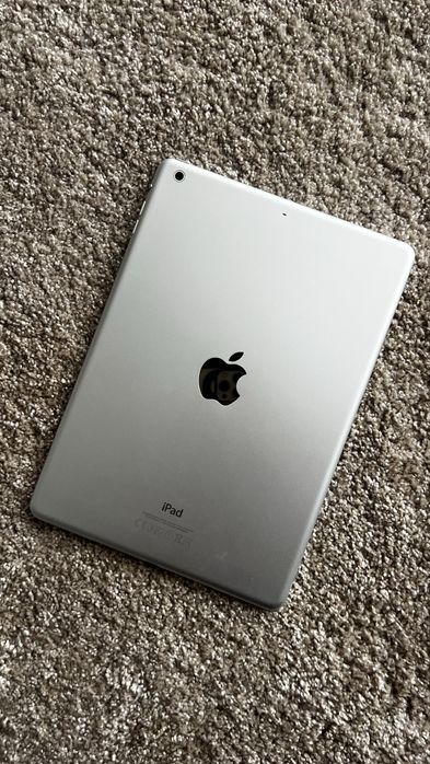 iPad Air 16GB Silver