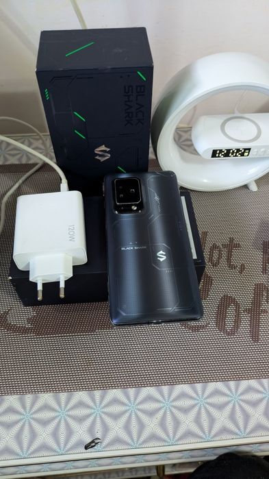 Blek Shark 5pro, googil 8A,ayfon 12 Pro, googil 5,