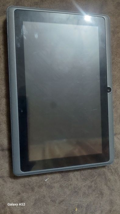 Продам планшетCRELANDER K107.