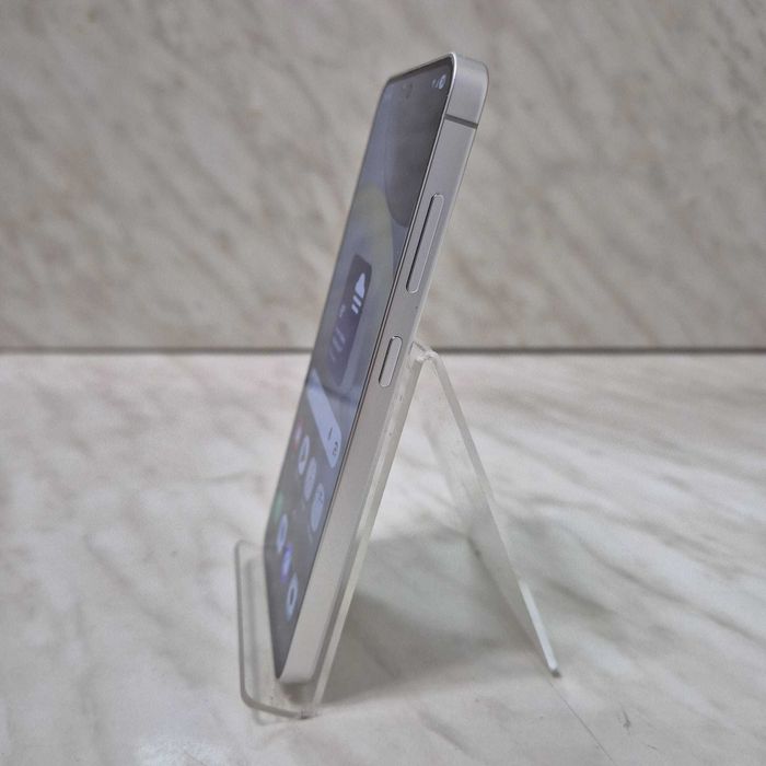 Telefon Samsung Galaxy S24 Gri 256GB cu 8GB Zeus Amanet 34530/34082