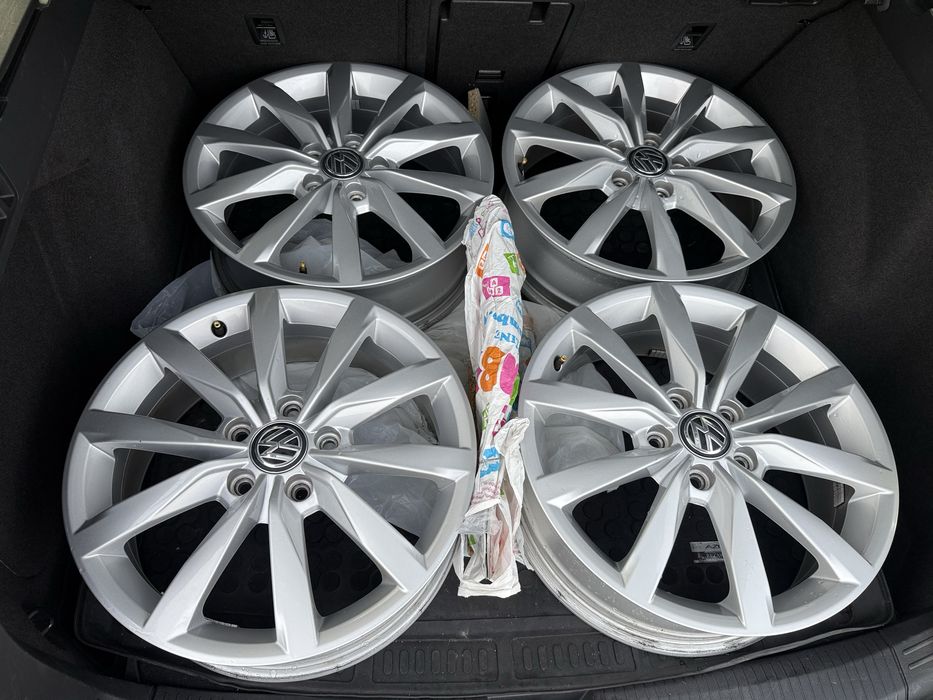 jante vw golf 7,golf 8,originale 17+anvelope 205.50.17 iarna