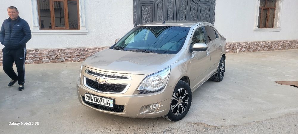 Chevrolet cobalt 2013