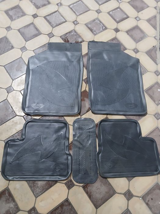 Полик бар машиналарға