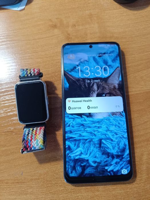 Продам телефон Huawei y90 часы.