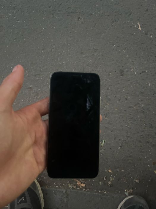 Айфон Х продам 64гб