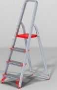 Доставка. Стремянки новые в упаковке Россия 5 ступ,прочный