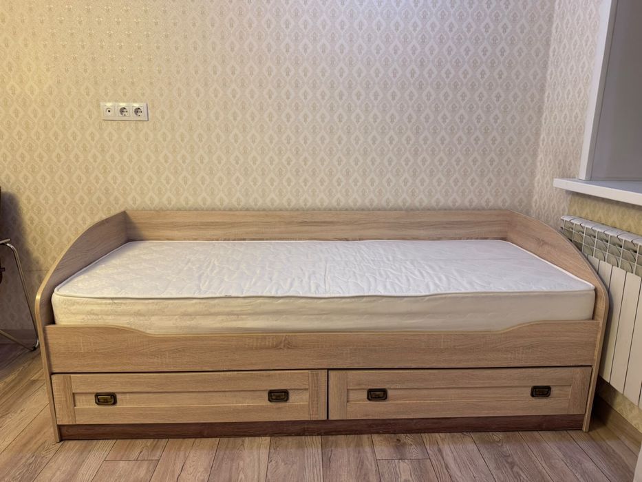 Продам детскую кровать