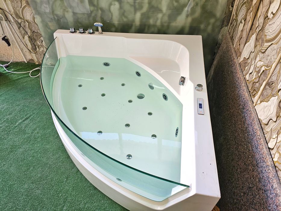*Spa* Хидромасажна Вана с Подгрев до 50° 150х1.50