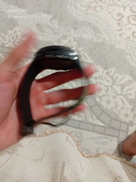 Сағат істемейді.