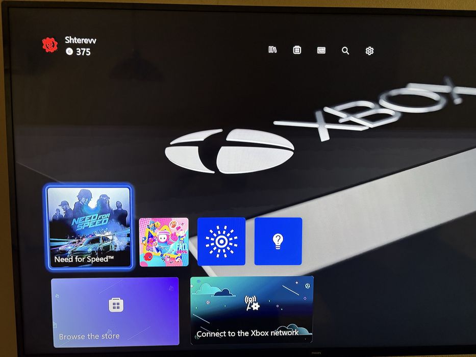 Xbox One 500    GB