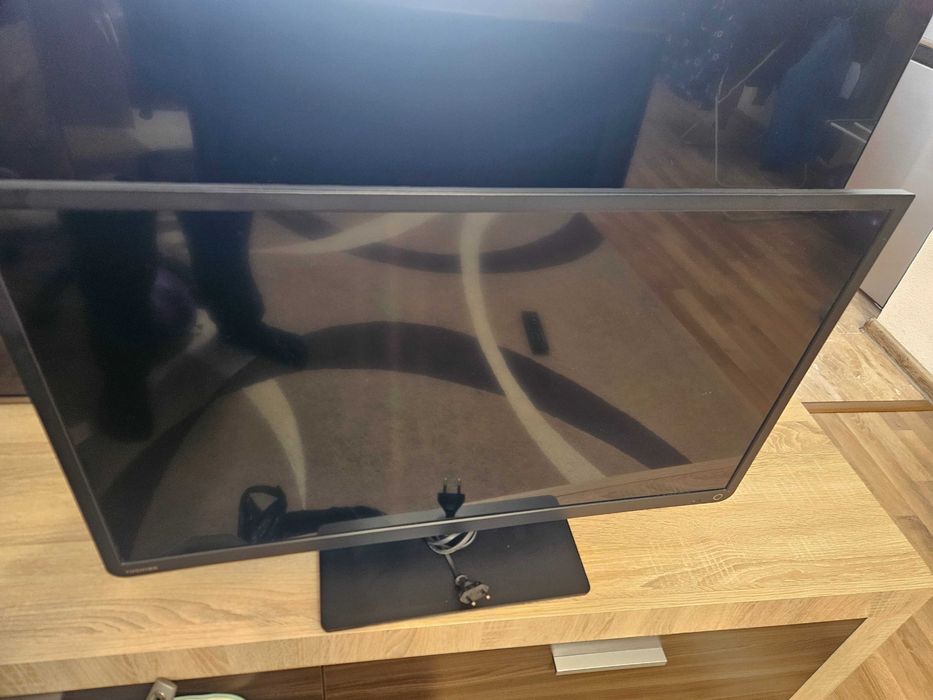 Toshiba 32" Full HD