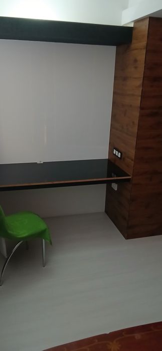 Сдам в аренду 1 комнату в 3-х комн. квартире в р-не м.Космонавтов.