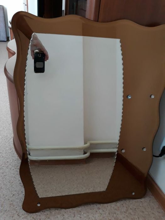 Продам зеркало в ванную