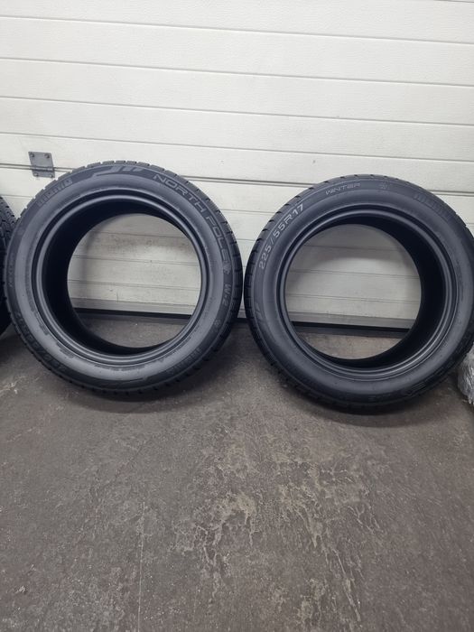 Anvelope Momo 225/55/17