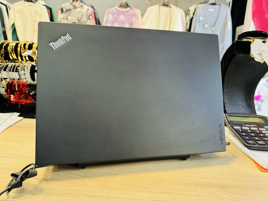 Лаптоп lenovo thinkpad като нов