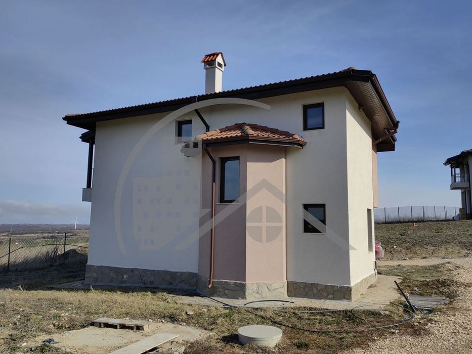 Продава се Къща в с. Кичево, Област Варна - 139 кв.м за 1209 €/кв.м - Снимка #2