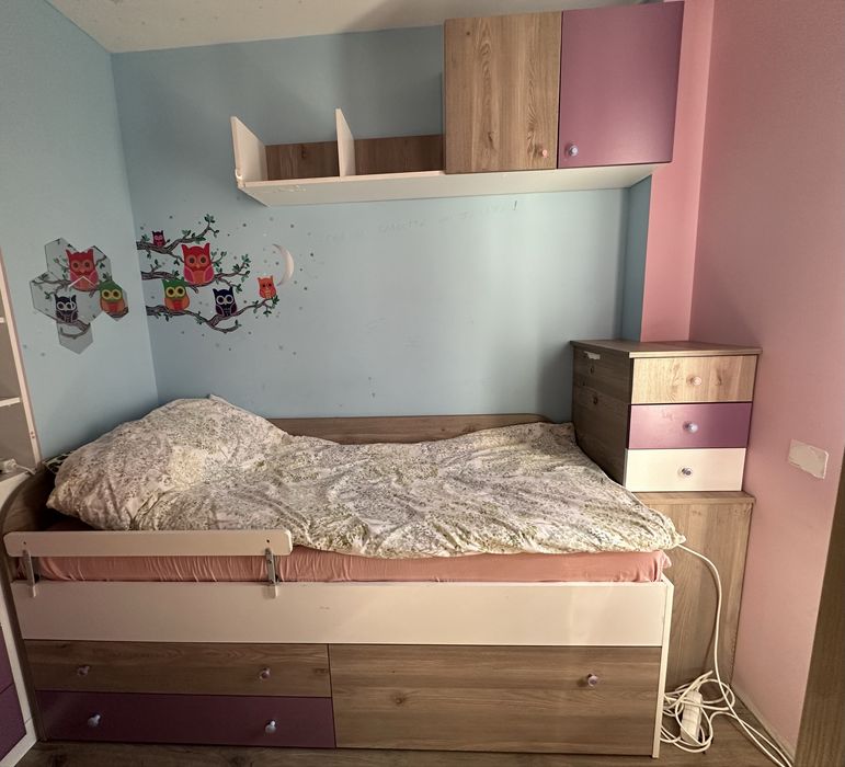 Детско легло с матрак и шкафчета