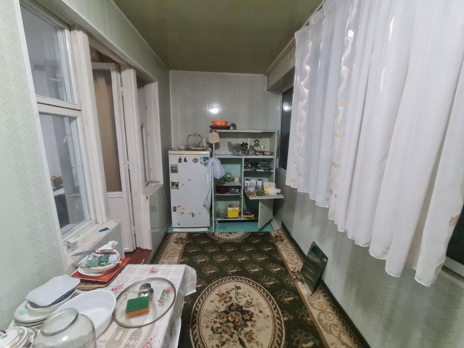 2 хона 5чи кават Ахунбабаевский массив за канал