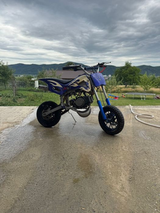 Vand motocros pentru copii intre 7 10 ani