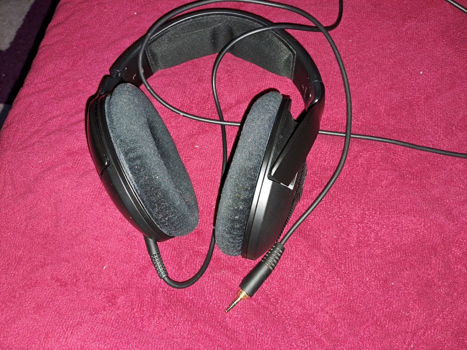 Casti Sennheiser Hi Fi HD 560s Negru