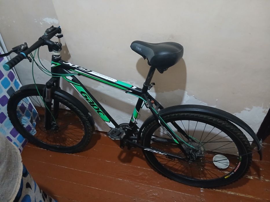 Bars velosipedi holati yaxshi. Sidinasi yangi yumshoq.