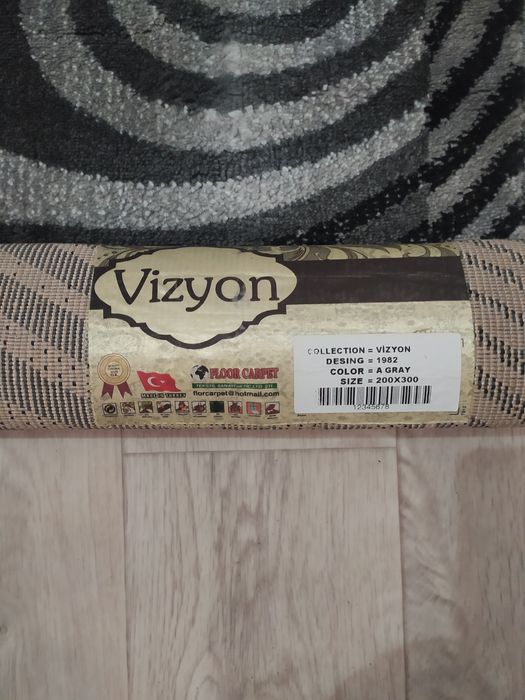 Ковры разные , цена 20000 тг.