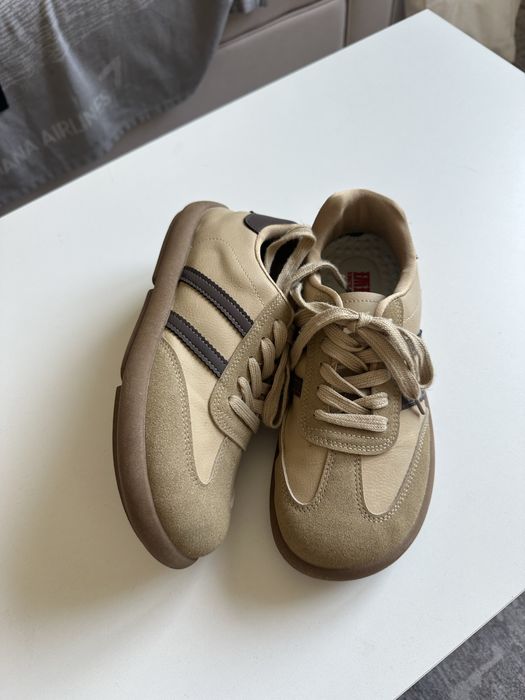 Кеды с широким мыском