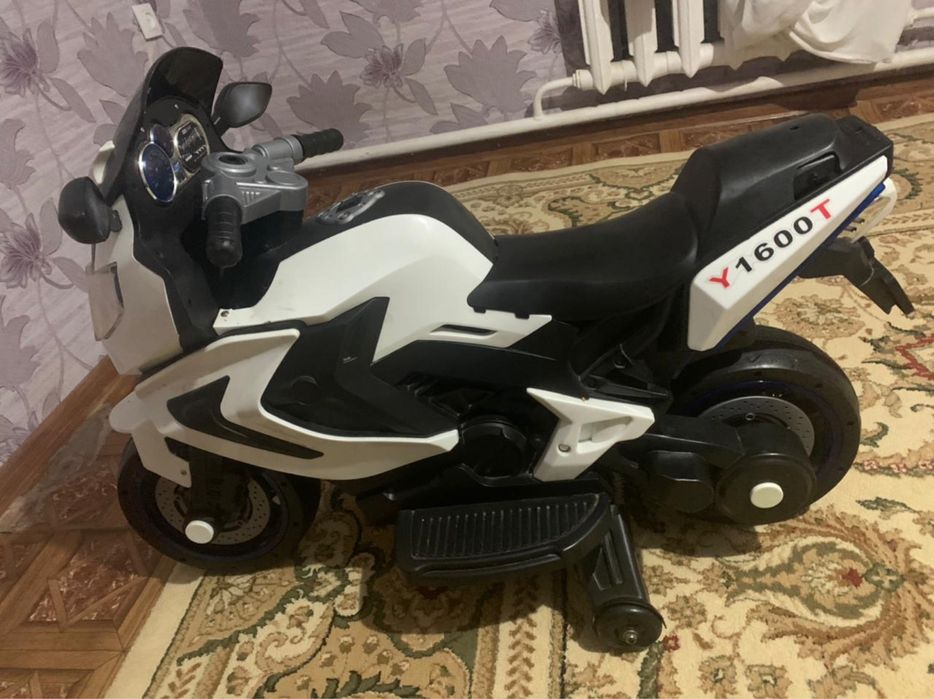 Мотоцикл двух колесный