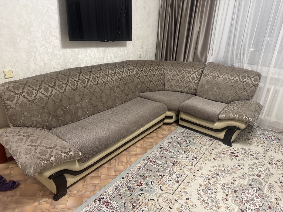 Диван угловой проиводсто Россия