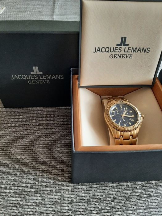 Часовник Джак Леманс