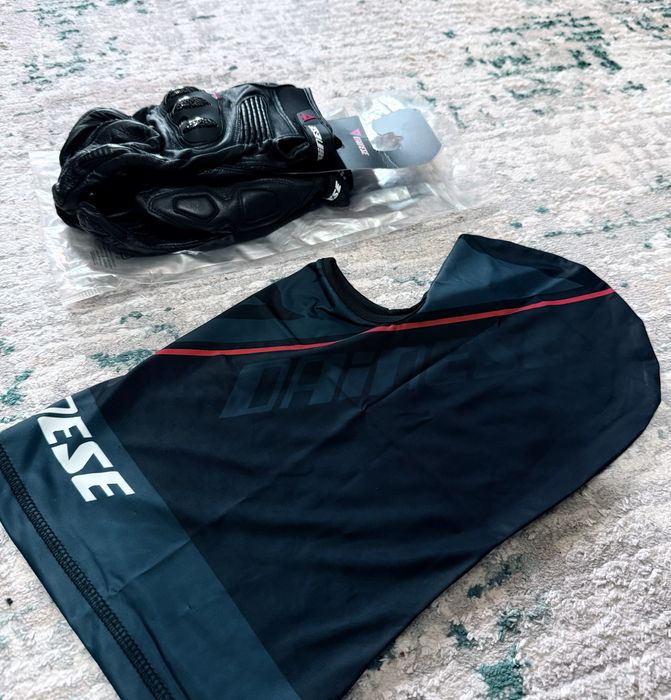 Балаклава и перчатки Dainese carbon (новые)