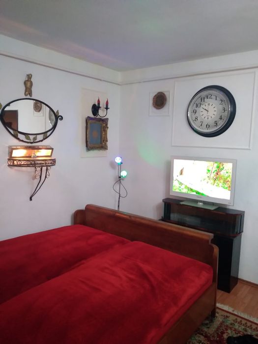 Garsoniera de închiriat luminisului