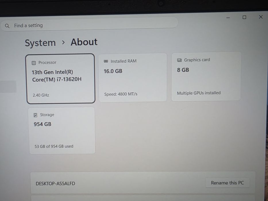 Laptop hp victus 15 , i7 13620H , 1tb , 16gb ,rtx 5060