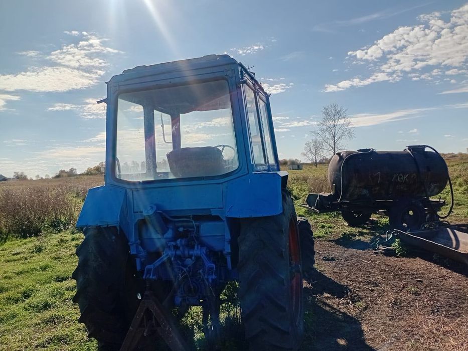 Продам трактор и прицеп