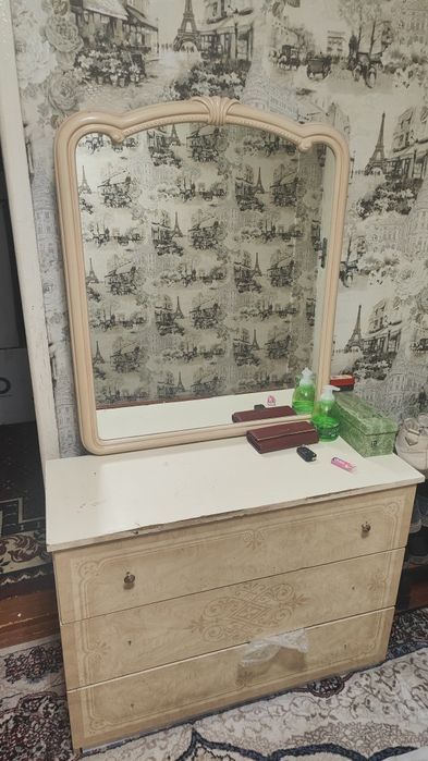 Спальный гарнитур, холодильник, угалок, стиральная машинка артел и шка