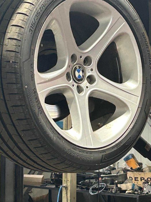 Продавам за части BMW X5 E 53 4.6 IS