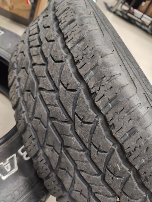 Продам шины 235/75 r15