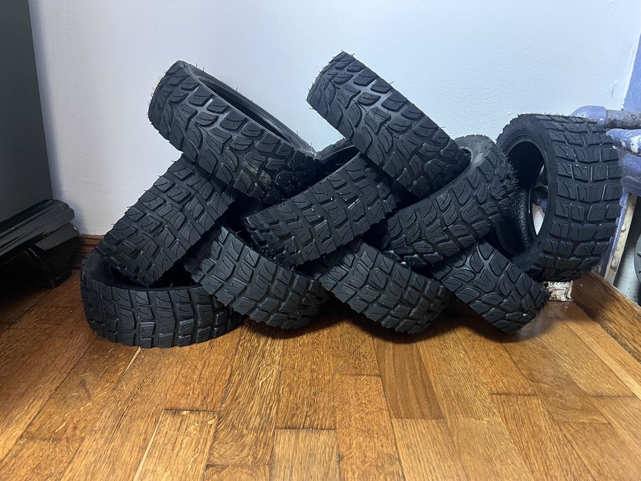 Anvelope trotinete electrice 10x2.75-6.5 – NOI, ÎN STOC!