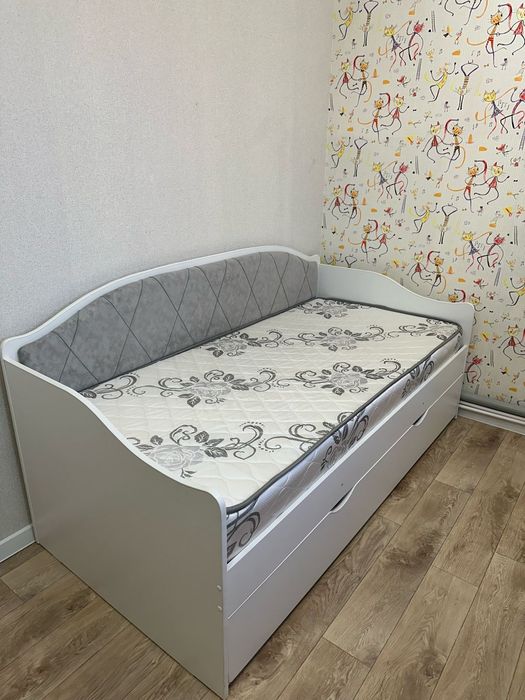 Продам детскую кровать
