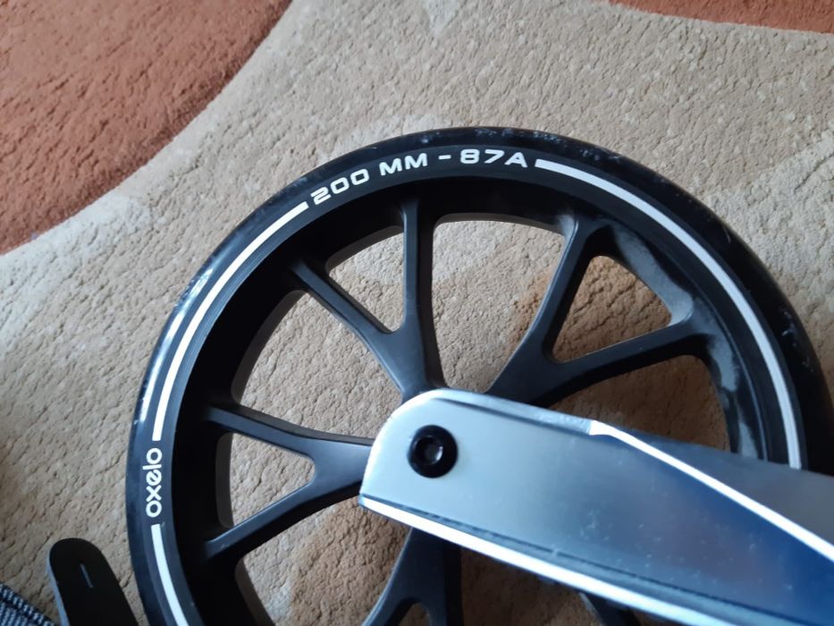 Trotineta  cu două roti