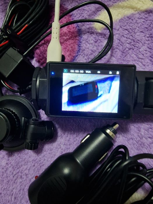 Cameră bord auto cu 3 camere