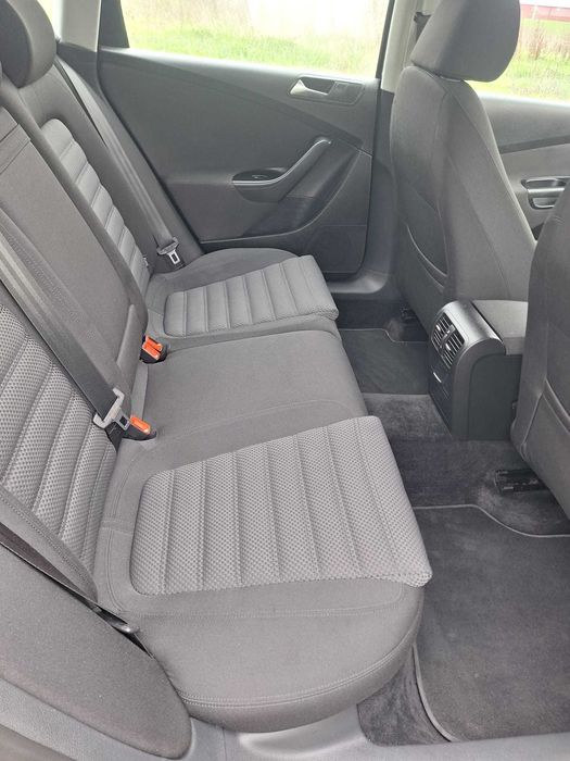 VW Passat 2.0 TDi 170 CP 2008 Unic Proprietar