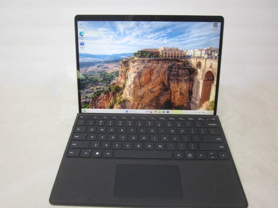 Tableta Microsoft Surface Pro X 13 inch