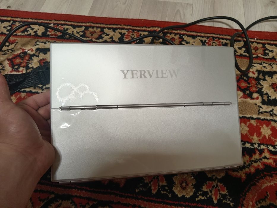 Ноутбук продаётся