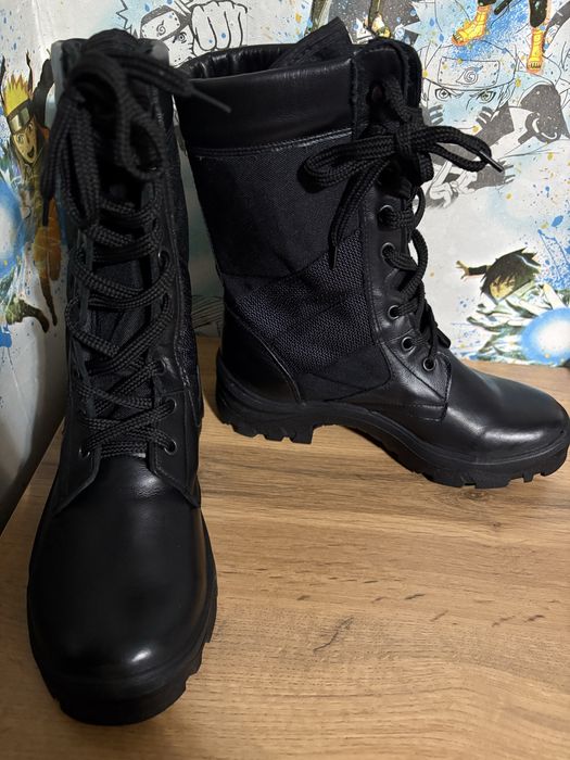 Жаңа аяқ киімдер