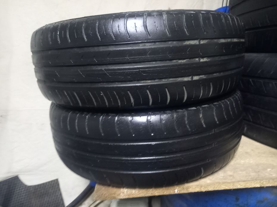 Продам 2 шины на 14