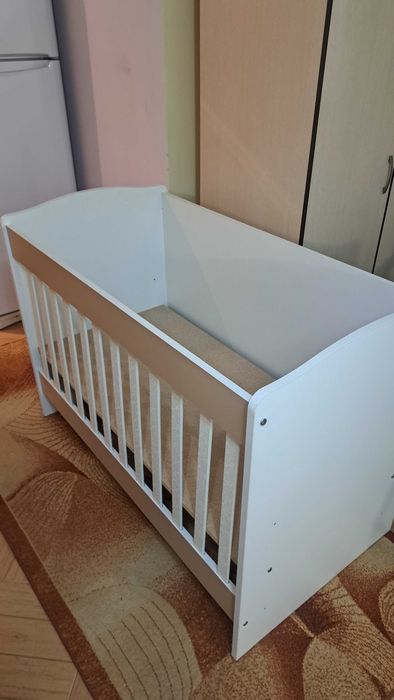 Детски стоки: кошара легло, колело drag 18, обувки за футбол