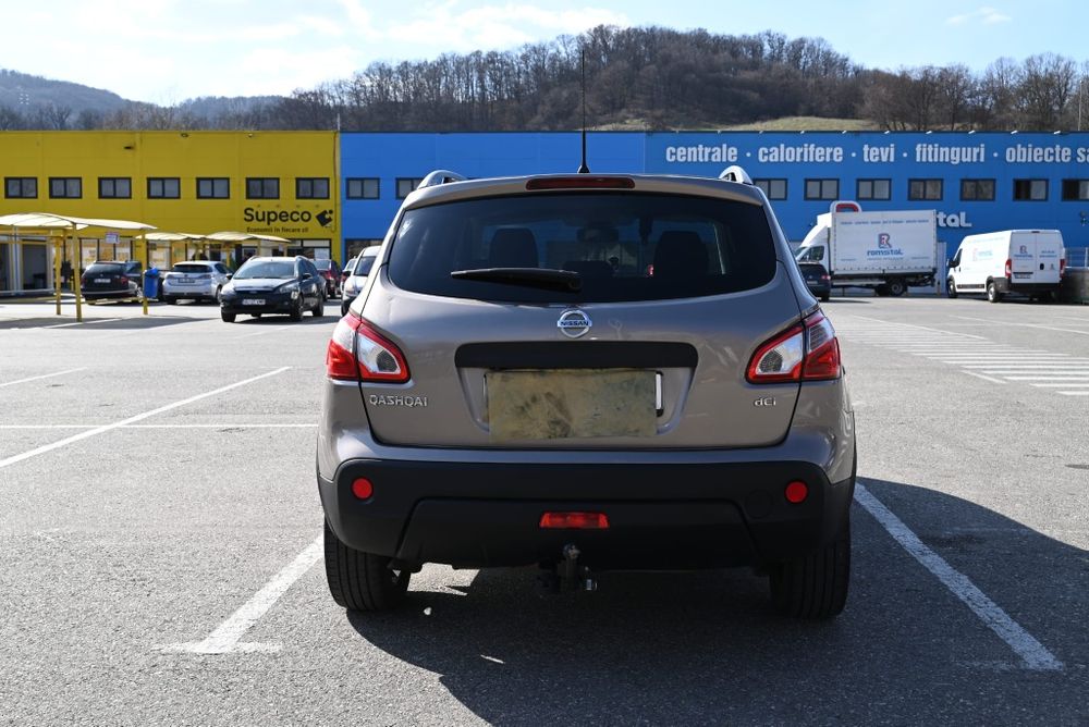 Nissan Qashqai 2012 1.6 diesel 4*4