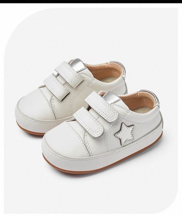 Кроссовки детские